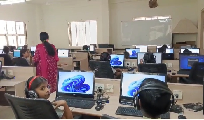 kle-school gadag language-lab